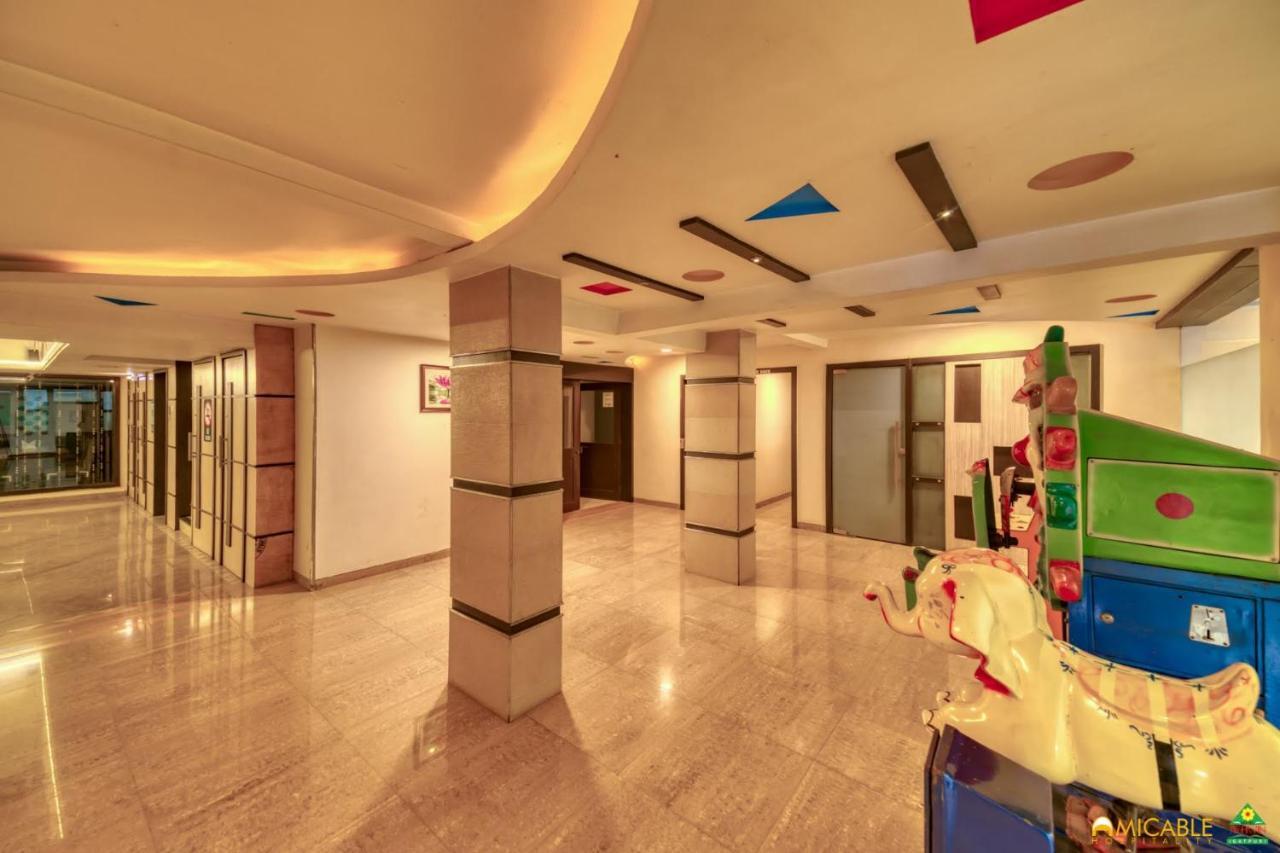 Hotel Ashwin Igatpuri, Pure Veg & Jain Food Exterior foto