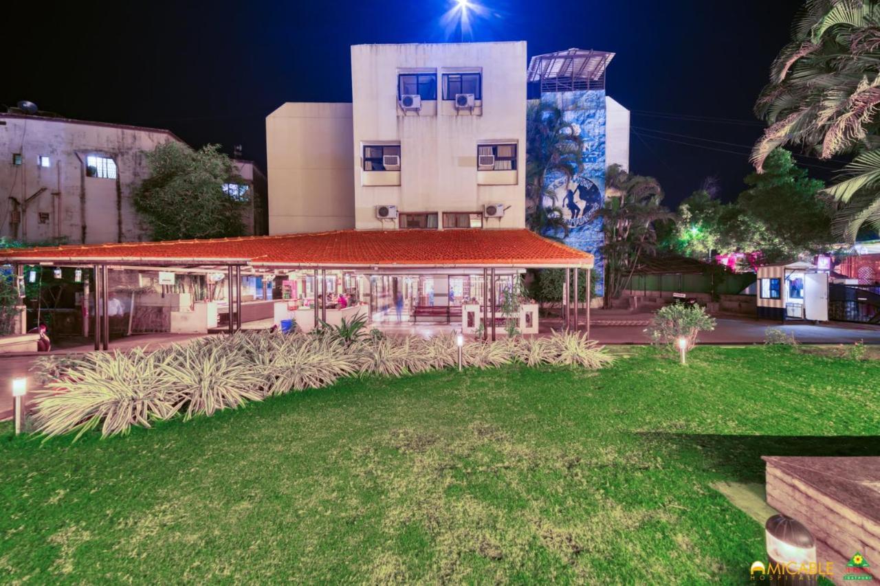 Hotel Ashwin Igatpuri, Pure Veg & Jain Food Exterior foto
